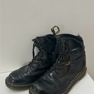 Dr. Martens size 8 Black Leather Lace-Up Combat boots.